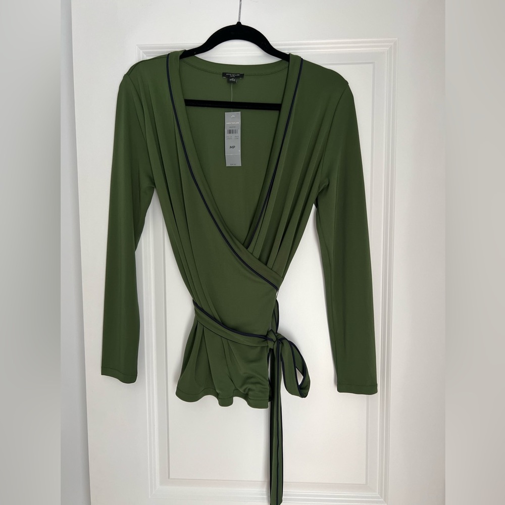 Ann Taylor Green Wrap Top